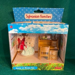 Sylvanian Families Calico Critters Vintage Retired Sister At Home Set Boxed Dog